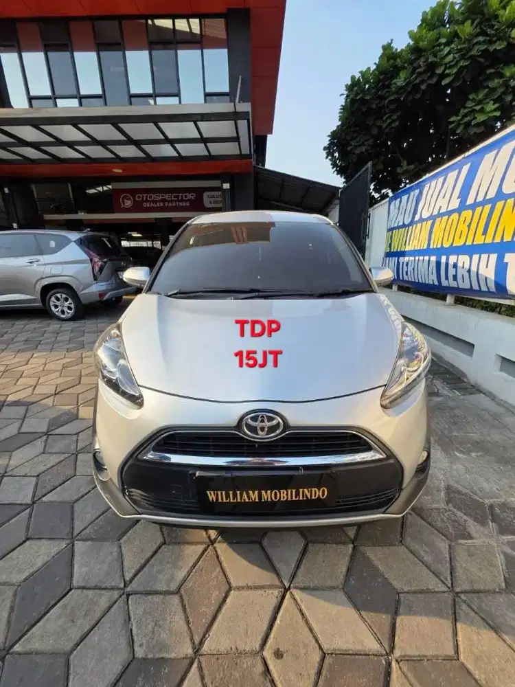 Toyota Sienta V Matic Tahun 2018 Kondisi Mulus Terawat Istimewa