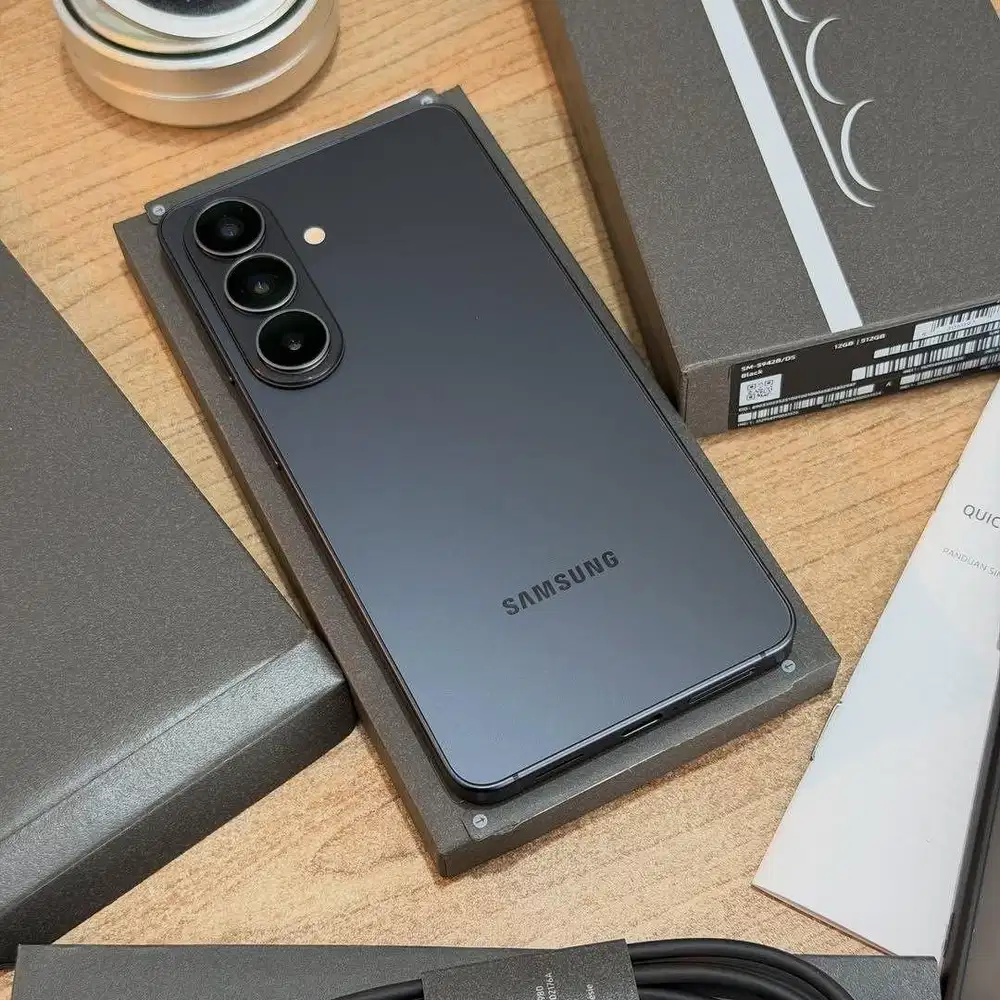 Samsung S26 Basic 12/256Gb Black Garansi Resmi