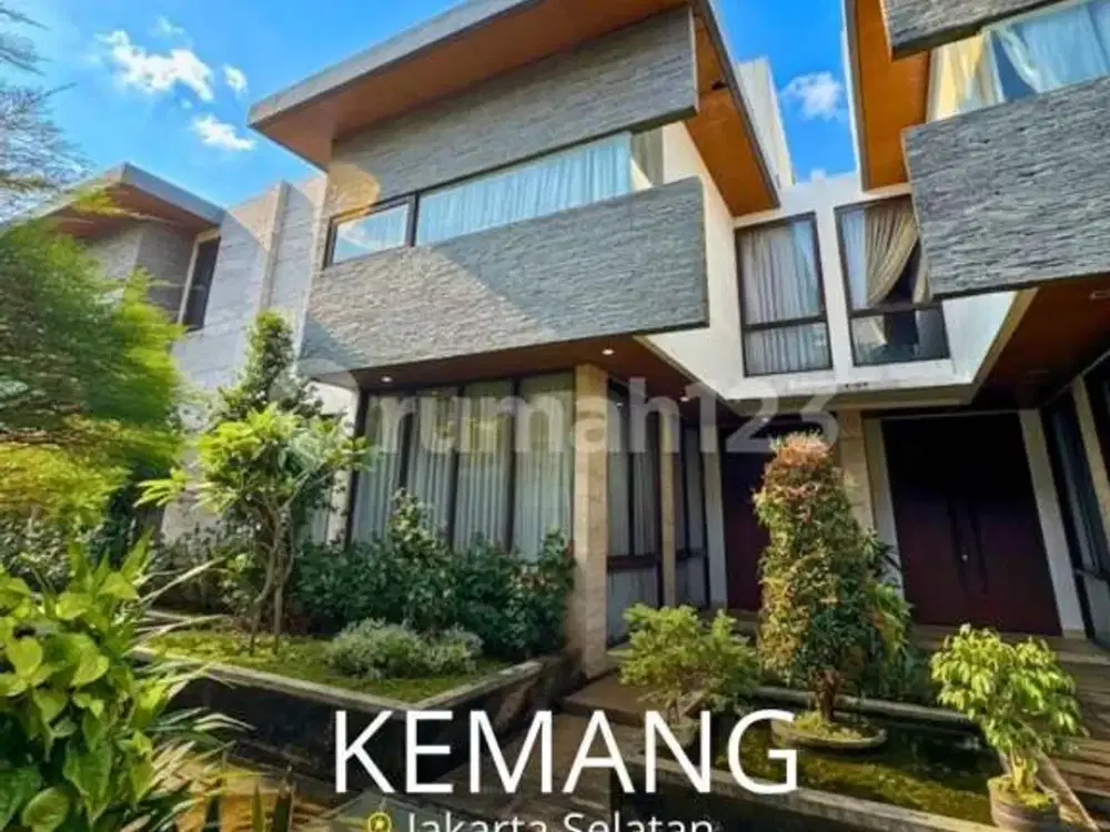Dijual Townhouse Siap Huni Lokasi Strategis Kemang - Jakarta Selatan