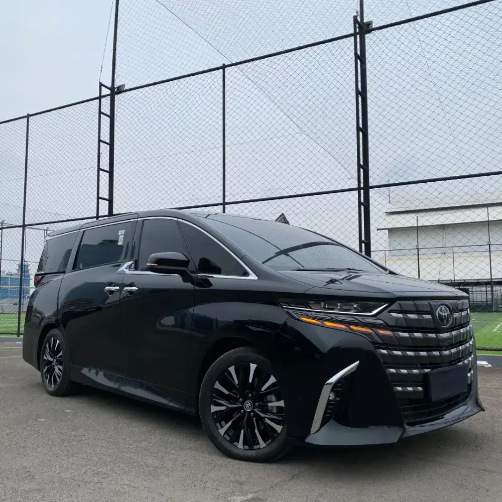 Toyota Alphard 2.5 A/T CVT Tahun 2024