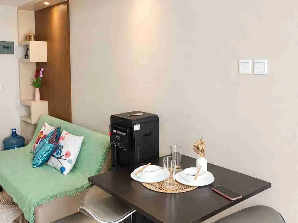 Jual Unit Apartemen Royal Mediterania Garden Residence Tipe 2BR Kondisi Furnished Lengkap Dan HIgh Floor