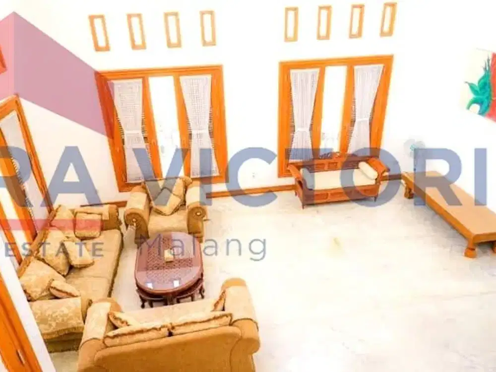 Dijual & Disewakan Rumah Mewah 2 Lantai di Malang