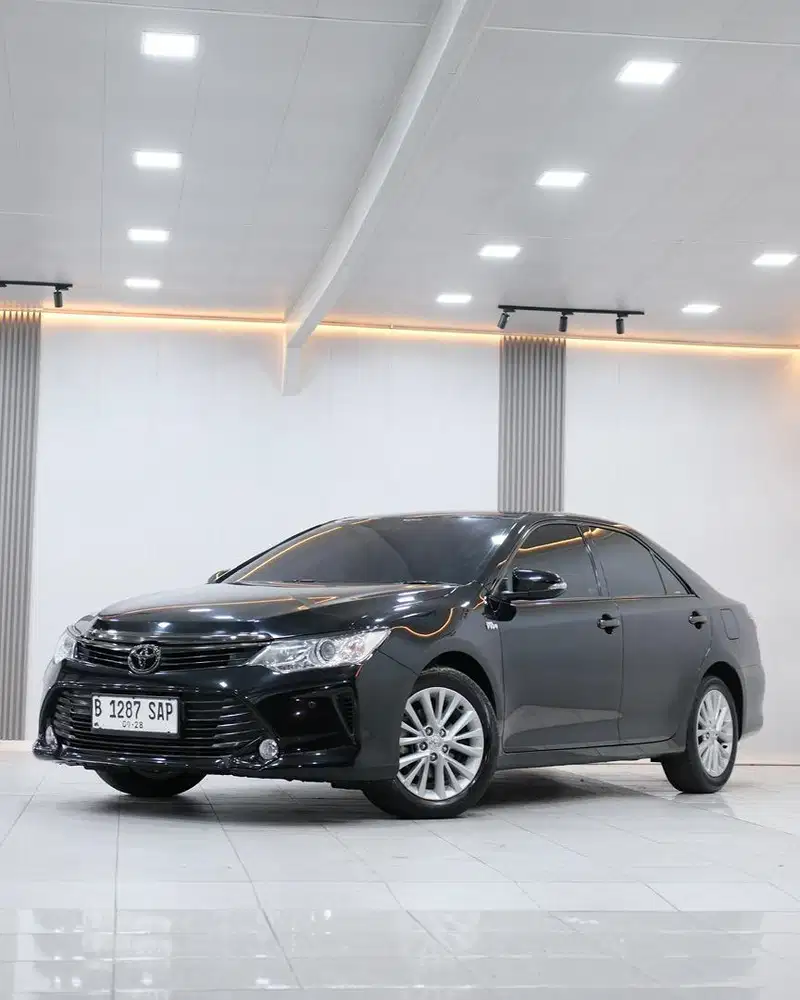 (DP 10 JT) TOYOTA CAMRY 2.5 V AT 2018