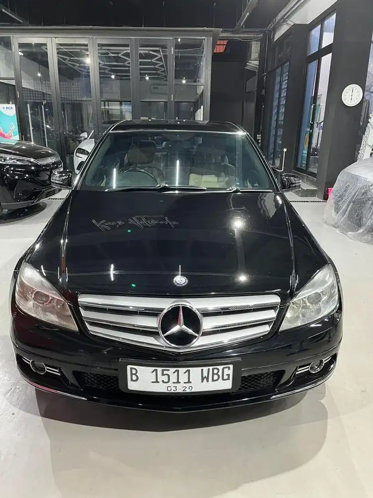 Mercedes-Benz C200 2010 Bensin