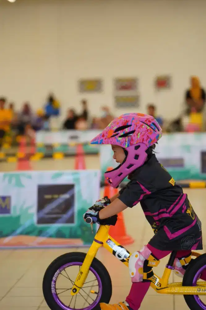 Pushbike Bike8 Racing Pro R Pro balance bike - YELLOW