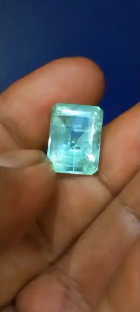 Zamrud Russia 9.82 Ct