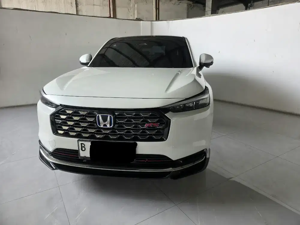 Low km 13rban Honda HRV RS Hybrid AT ( Matic ) 2025 Putih Gres Mulus