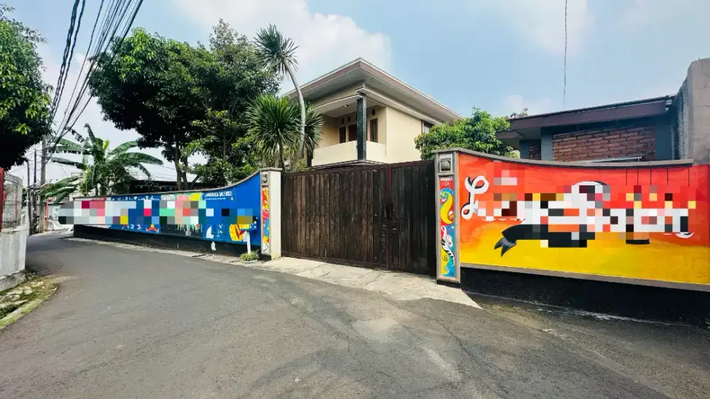 Jual rumah 2lt siap huni