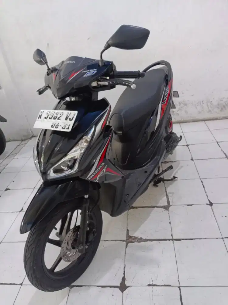vario 110 thn 2016 hitam