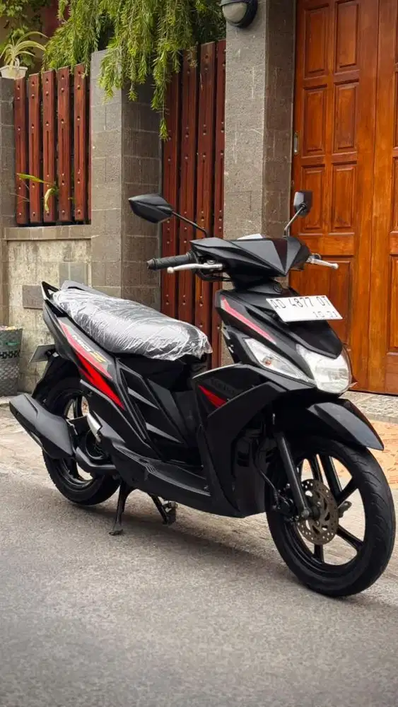 YAMAHA MIO Z SPECIAL EDITION BLACK