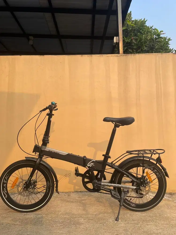Sepeda lipat genio vesta