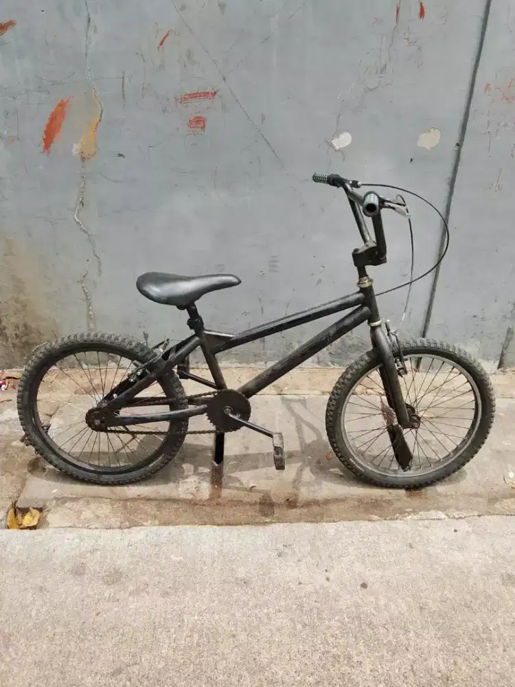 Jual sepeda BMX UK 20