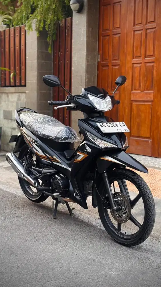 HONDA SUPRA X 125 ISTIMEWA ORIGIBAL