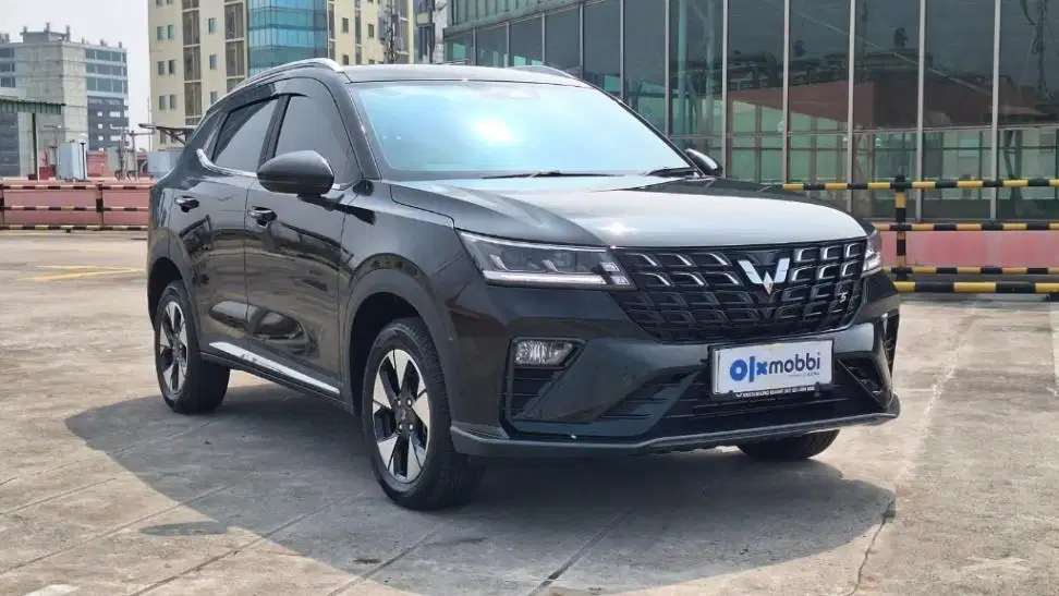 Pajak Panjang - Wuling Alvez 1.5 EX Bensin-AT 2026