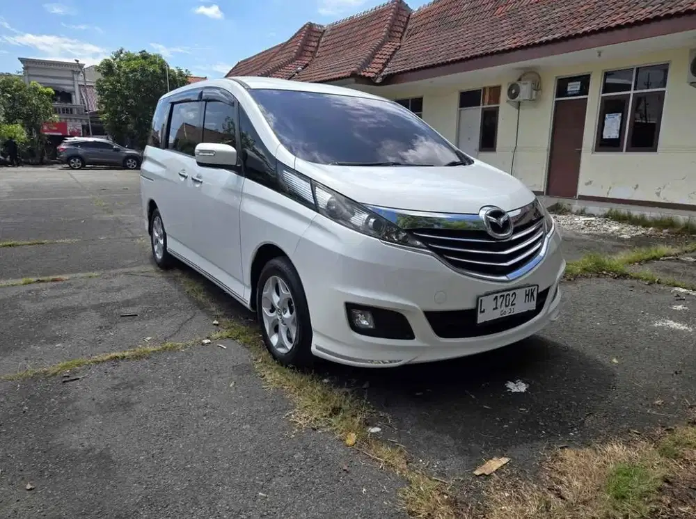 Mazda Biante 2.0 Skyactive Matic Automatic 2015