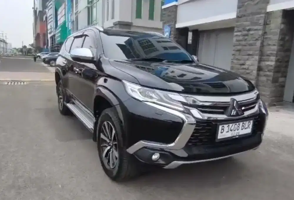 Pajero Sport 2.4 Dakar AT 16 DP45 jt Mitsubishi Pajero Matic 2016