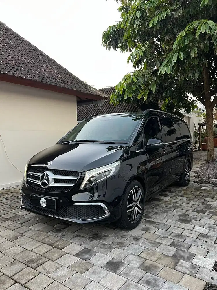 MERCEDES BENZ V250 AVA 2022 LOMBARDI HITAM