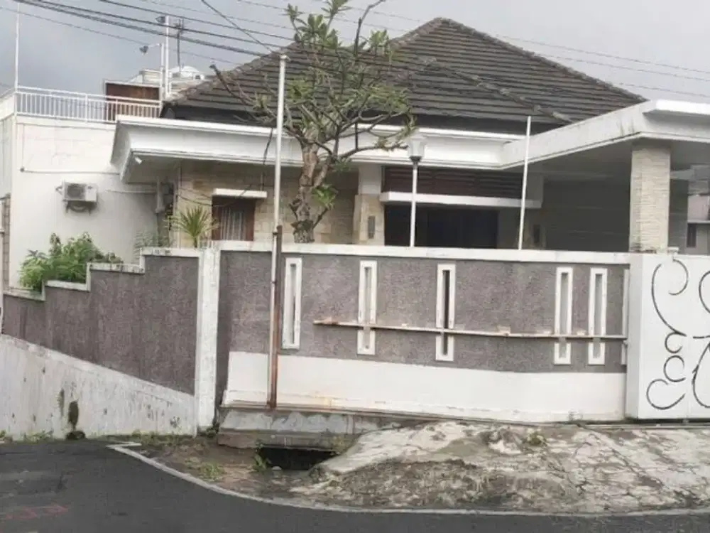 Jual Rumah luas dan nyaman huni di Semarang Selatan – 12032
