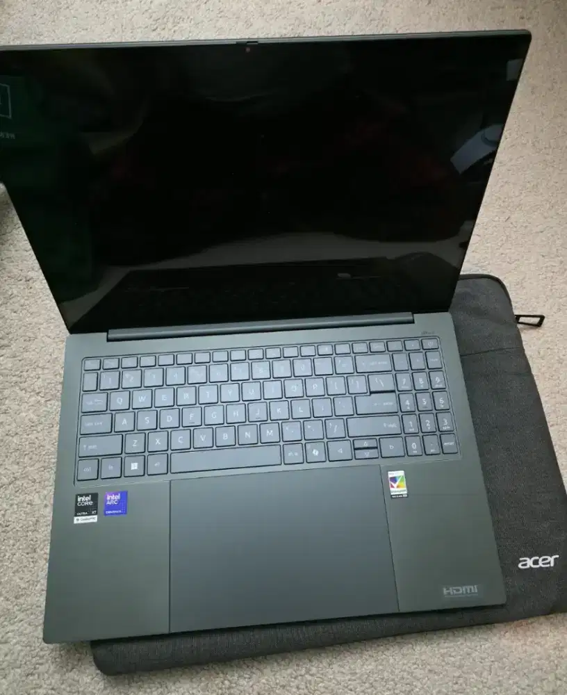 Acer - Swift 16 AI163KOLEDTouchscrnIntelCr UltrX7358H/2026/16GB/ 1TB