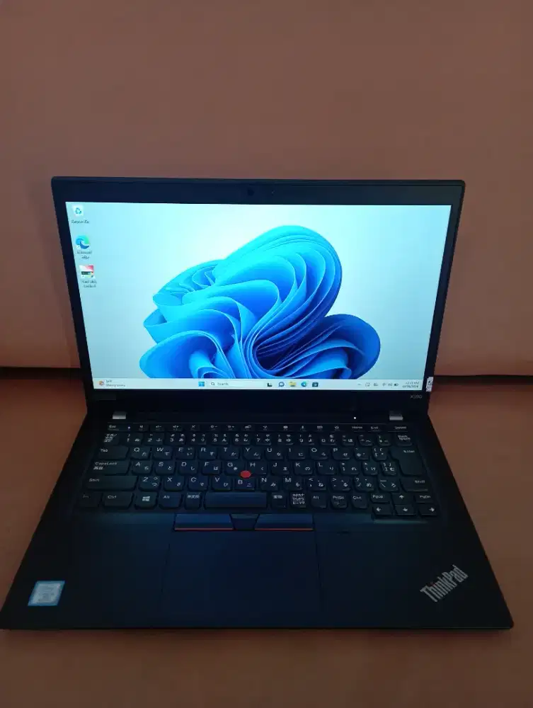 Jual Laptop Mulus dan No Minus LENOVO THINKPAD X390 i5-8