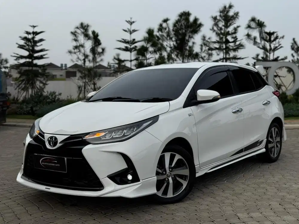 BEST CONDITION!! Toyota Yaris GR 1.5 A/T 2021 White