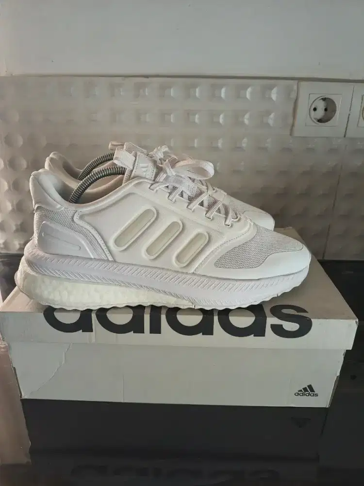 Adidas Boost Size 43