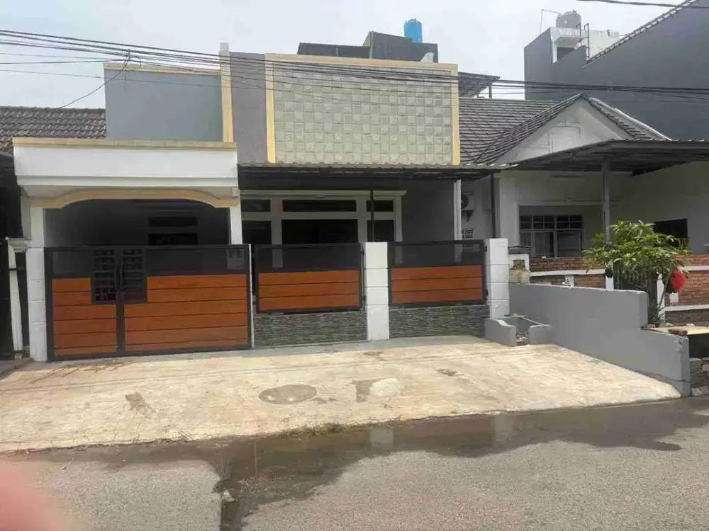 Jual rumah 1 lantai dekat Pusat perbelanjaan