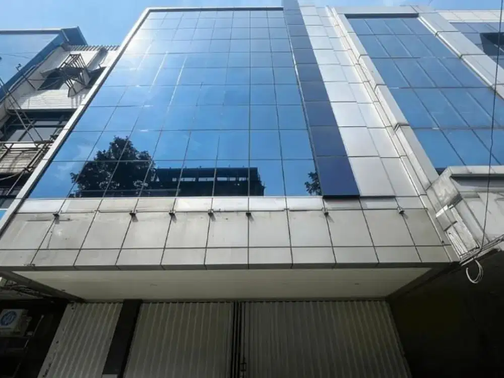 Commercial Building For Rent [Kebayoran Baru]