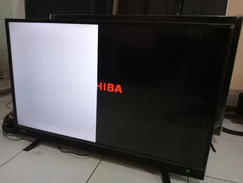 Tv LED thosiba 43 digital