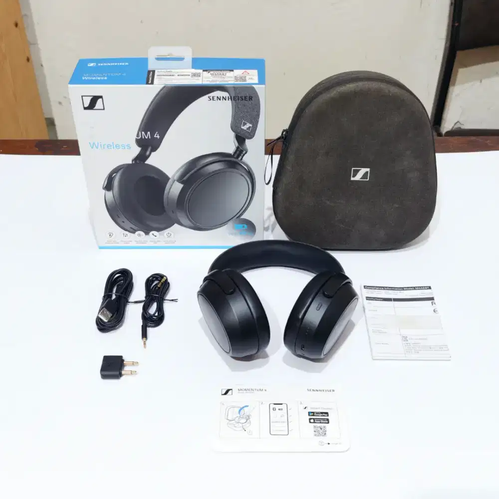Headphone Sennheiser Momentum 4 Wireless Black / Hitam ANC Headphones