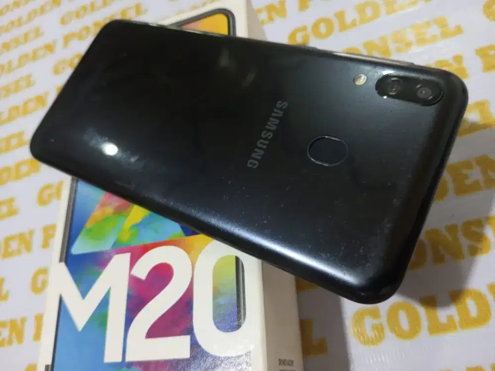 Galaxy M20-Finger.Ram 3/32GB.4G.Ori #GOLDEN PONSEL