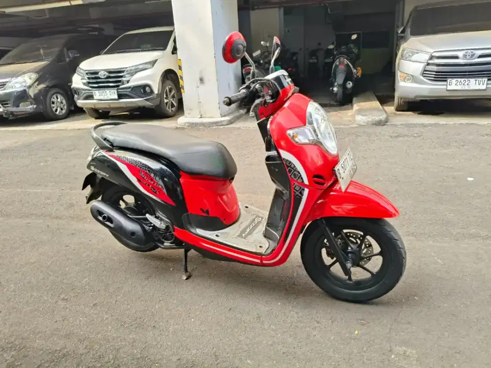 Honda Scoopy 110cc PGM-FI Tahun 2019