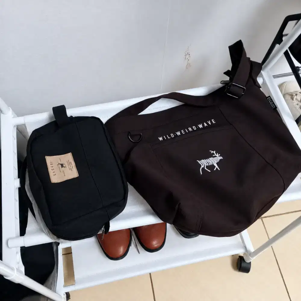 Tas Sling Bag dan Pouch/Hand Bag