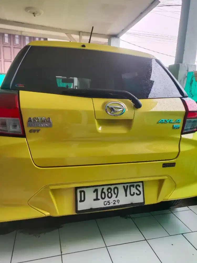 DAIHATSU AYLA 1.0 X AT 2024