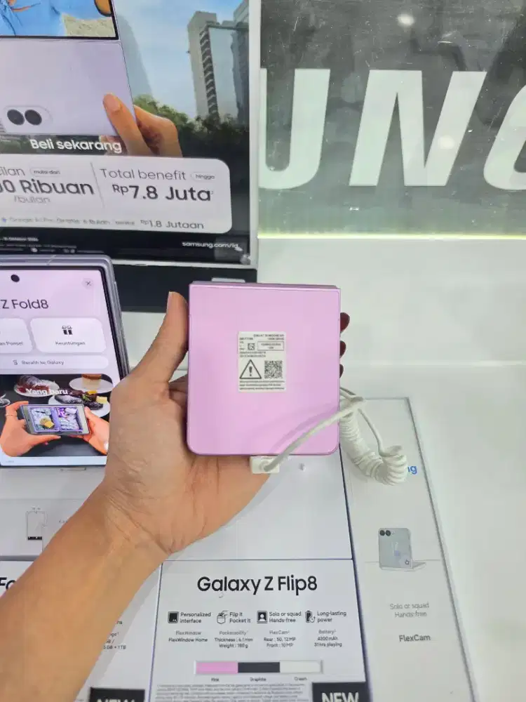 SAMSUNG ZFLIP 8 256GB