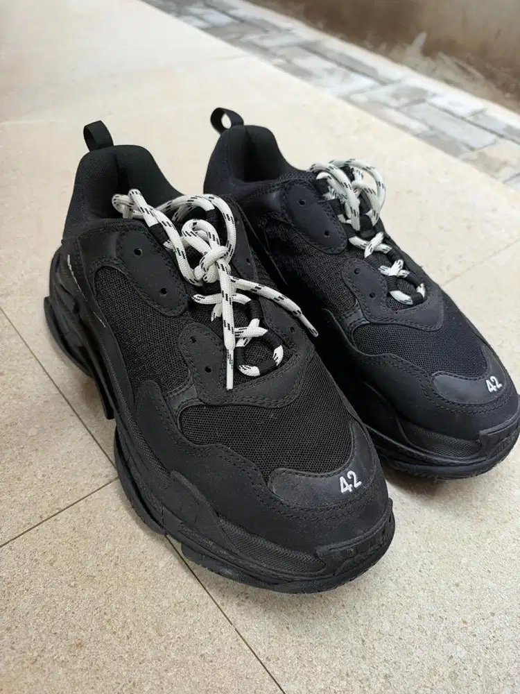 Balenciaga size 42 ori