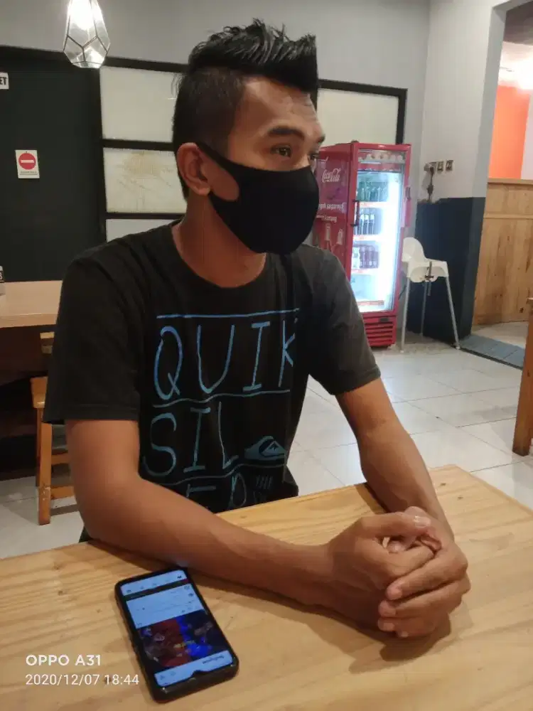 Mencari pekerjaan