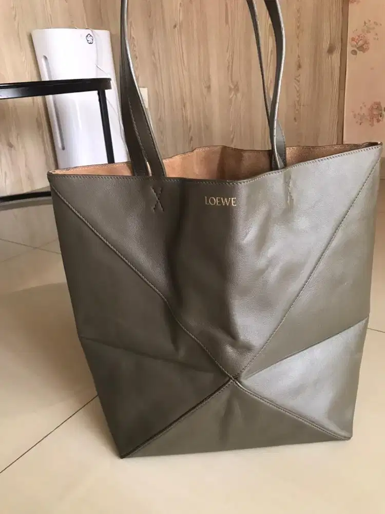LOEWE PUZZLE FOLD TOTE AG AUTHENTIC
