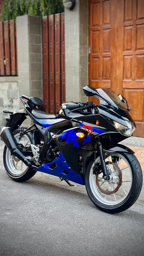 Suzuki GSX 150 R KEYLESS SIAP GAS