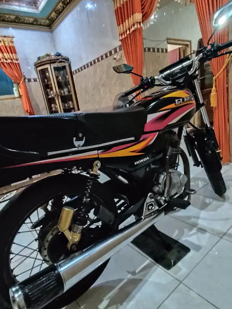 JUAL HONDA GL MAX 2002 STANDARD