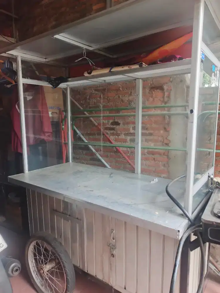 Gerobak bekas siap pakai