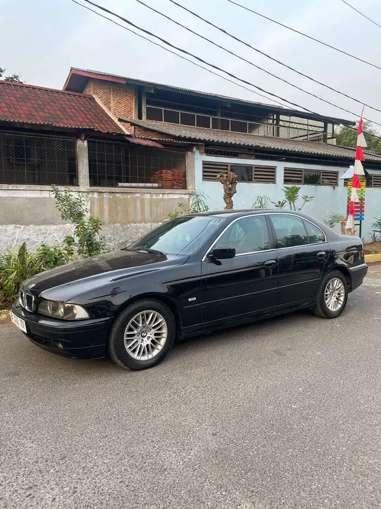 BMW 530i 2001 Bensin