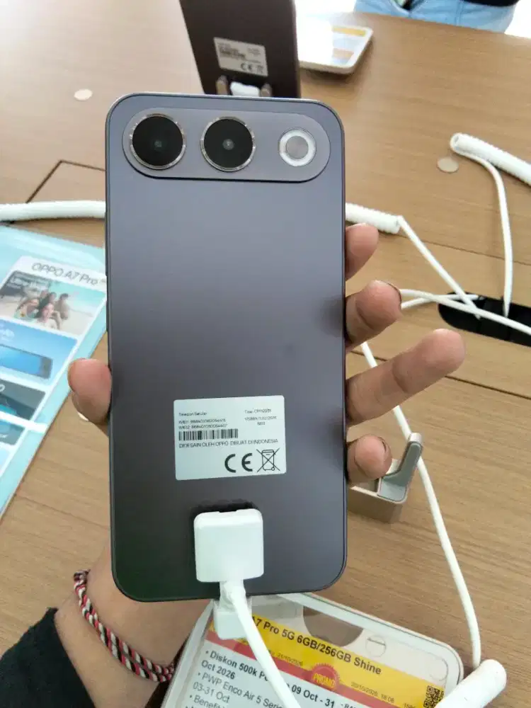 OPPO A7 Pro 5G 6/256GB