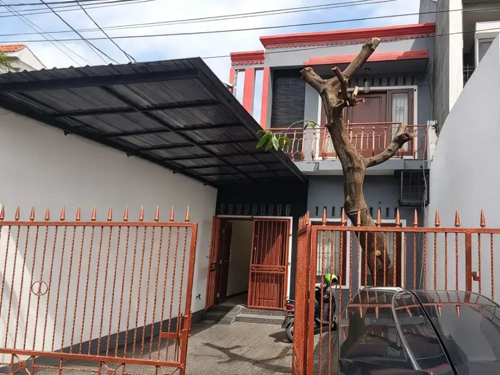 Rumah Ideal 2 Lantai Di Radio Dalam
