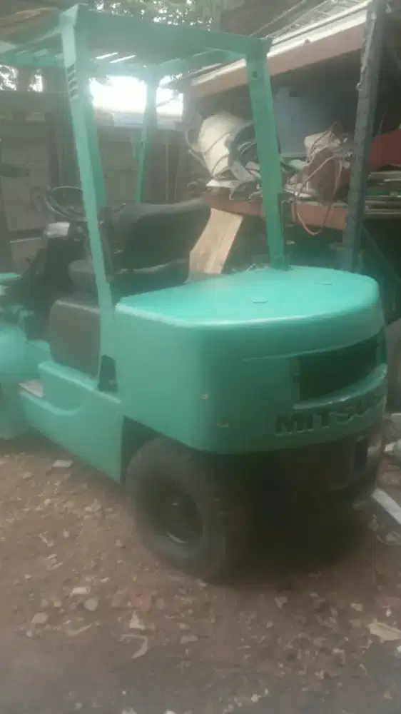 DIJUAL 1 UNIT FORKLIFT MERK MITSUBHISI KAPASITAS 3 TON