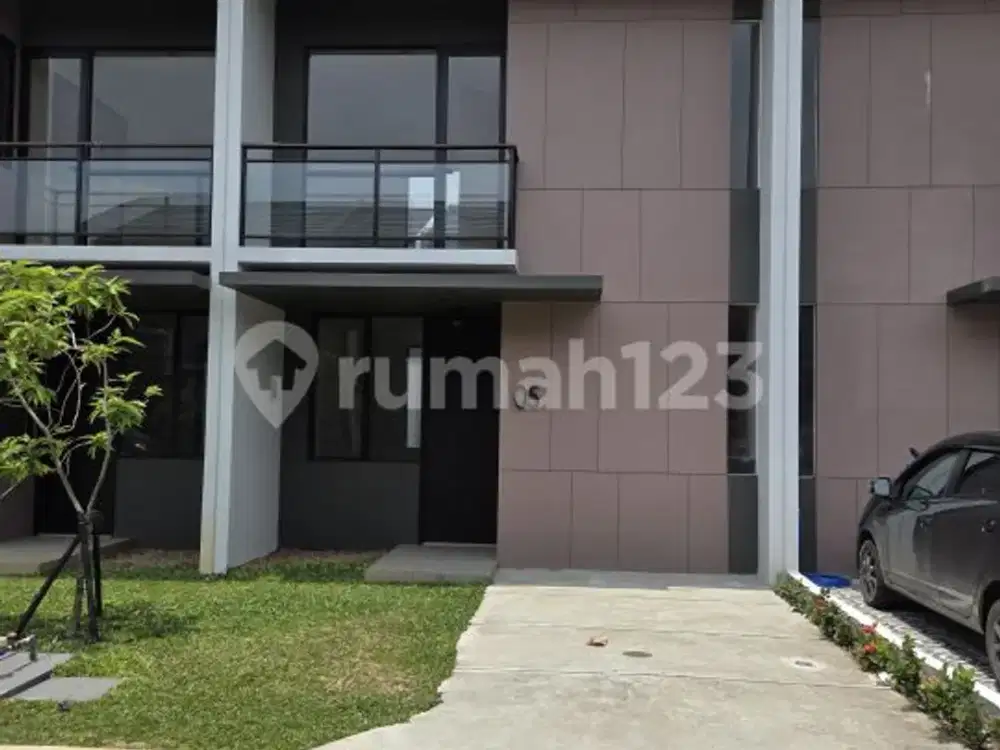 Disewakan Rumah Baru di Park Serpong