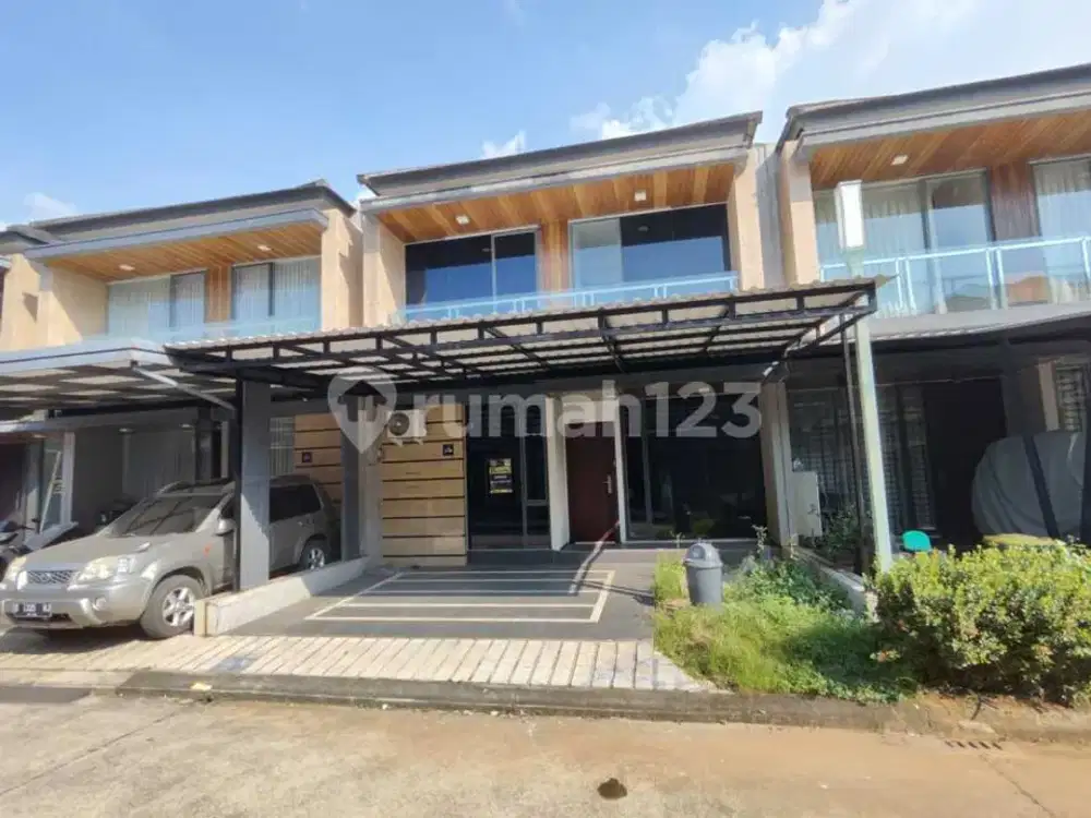 Rumah 2 Lantai Siap Huni