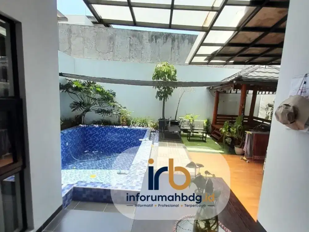 Dijual Rumah Terawat dengan Kolam Renang di Arcamanik Dekat Antapani Bandung