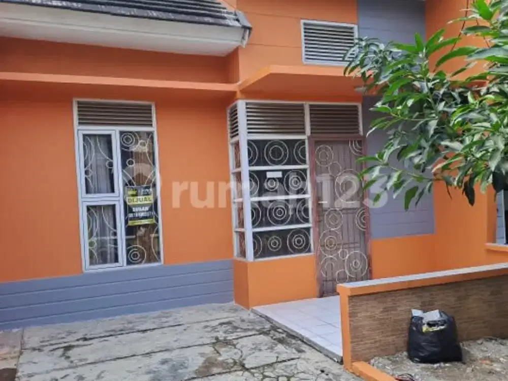 Rumah minimalis di karawaci