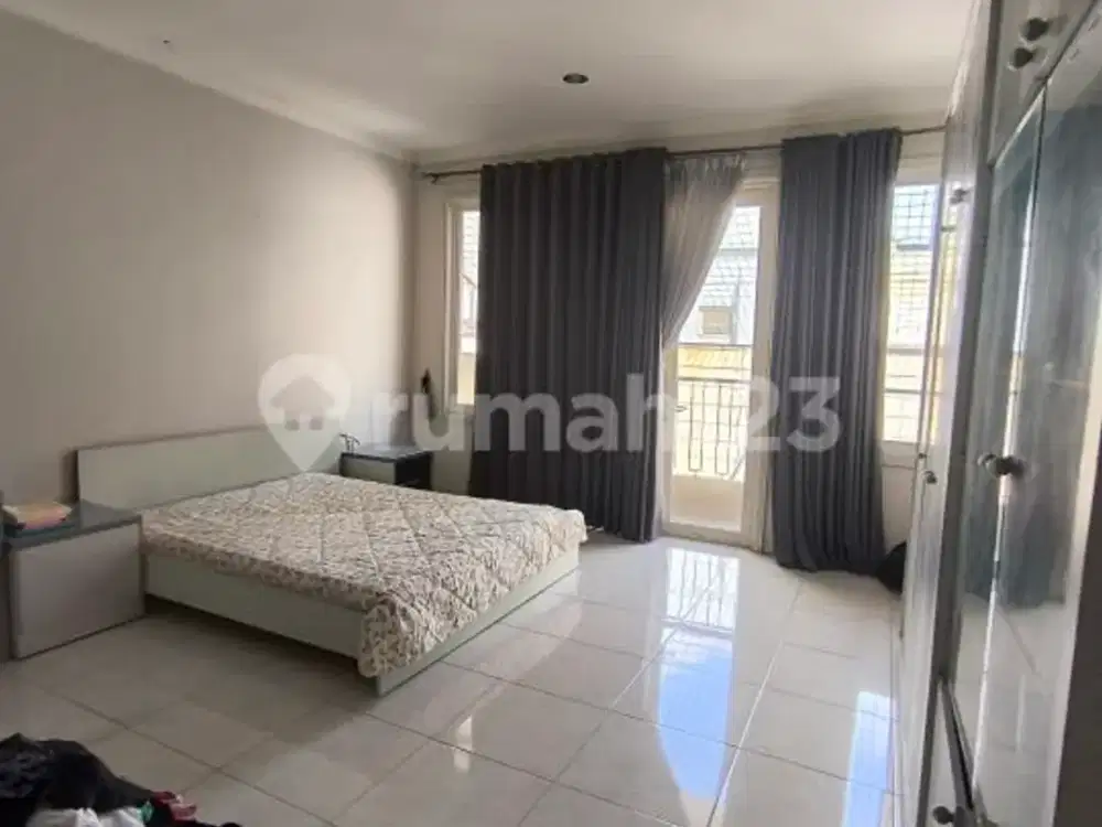 Dijual Rumah di Sutera Alba